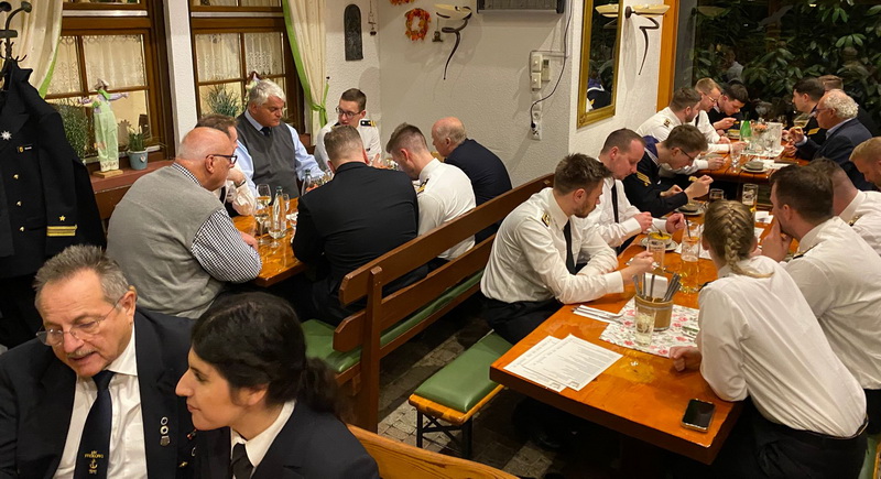 Bild 20_Straußenwirtschaft_Probst.jpg