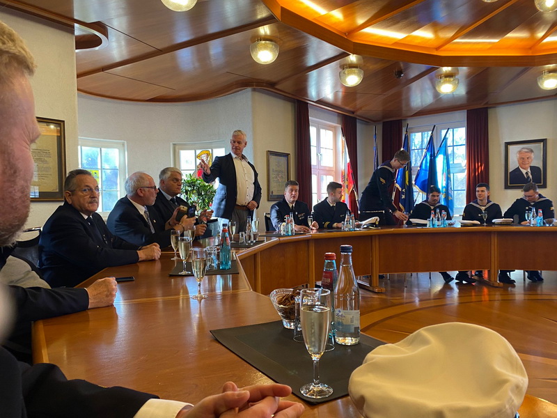 Bild 12_Rathaus-Breisach_Empfang.jpg