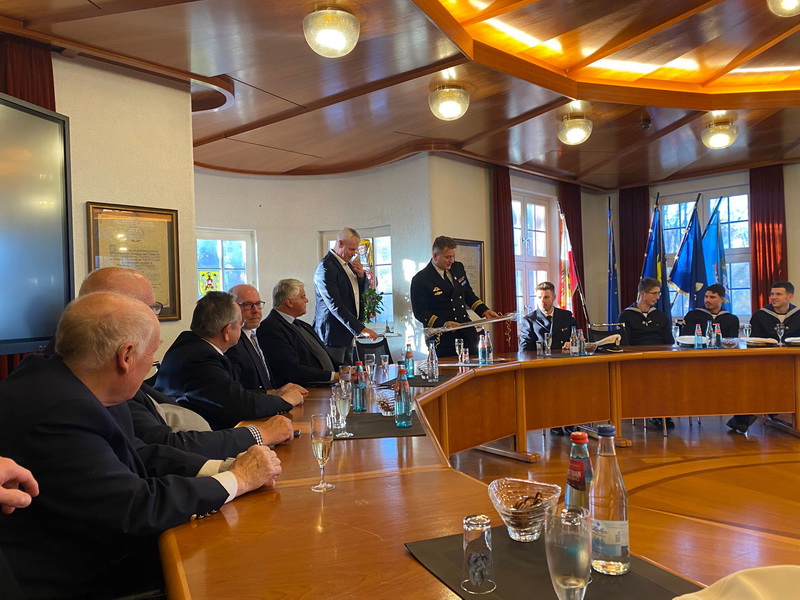 Bild 13_Breisach-Rathaus-Empfang.jpg