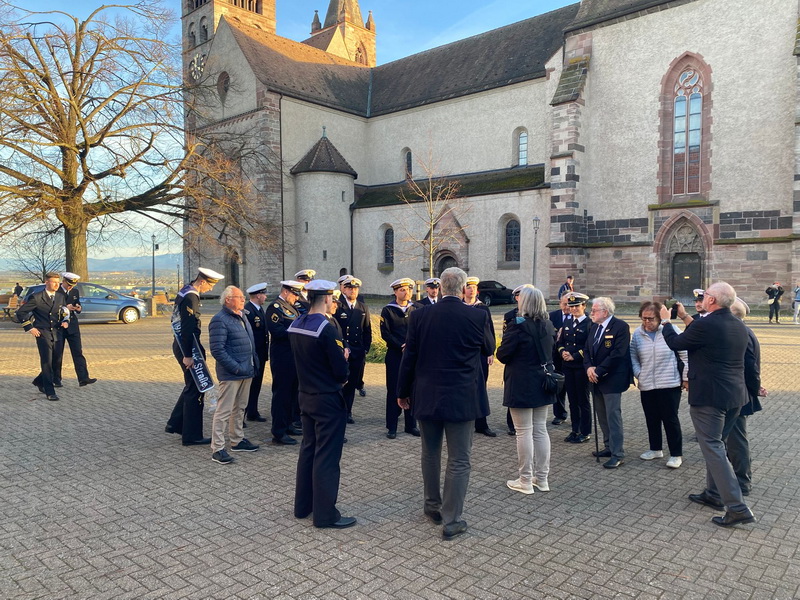 Bild 20_Breisach-Muensterplatz.jpg